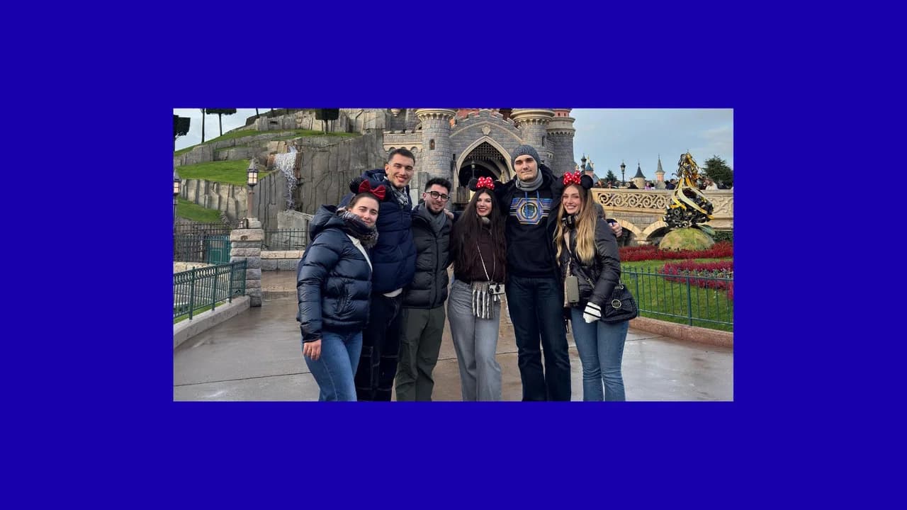 Vlog at Disneyland with Friends