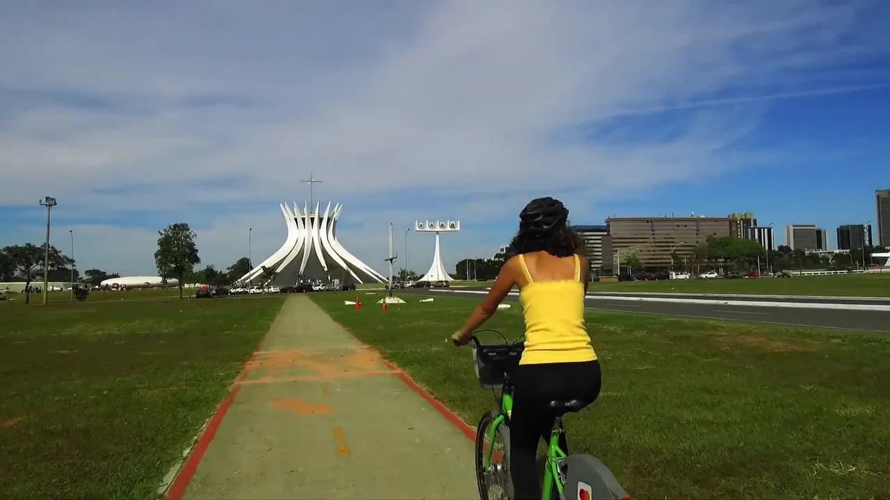 Lulu Goes by Bike